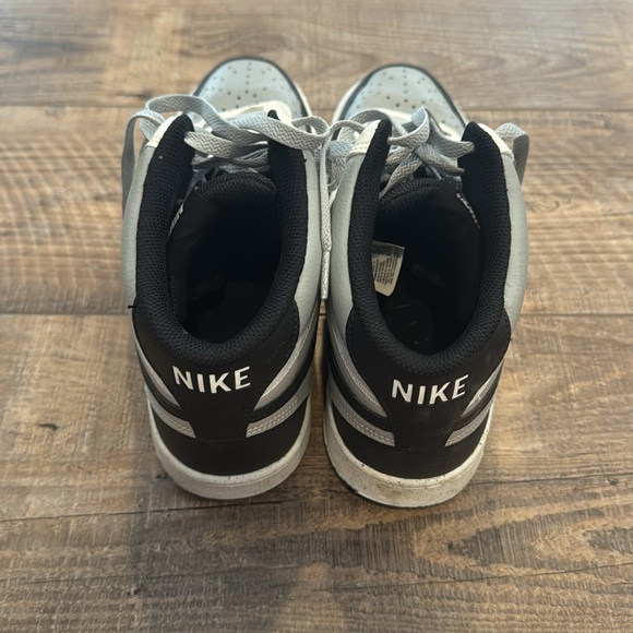 Men’s Nike Court Vision Mid Sneakers Light Smoke Gray/Black Sail Color Size 10 - Picture 5 of 6